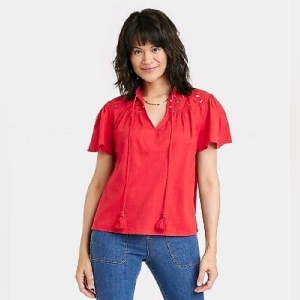Knox Rose Women's Top Red Tassels Short Sleeve V Neck Eyelet Blouse